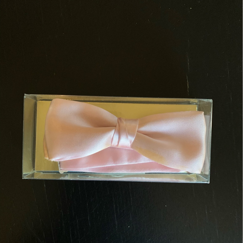 CHILD SIZE BOW TIE | Vintage | Pink Satin